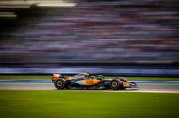 Norris teleurgesteld met verloop weekend Mexico: 'Waarom zou ik ooit blij zijn als ik een dag als zaterdag had?'