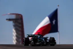 Wolff met vraagtekens: 'Op circuits als deze hadden we een enorme voorsprong'