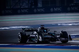 Mercedes blij met budgetplafond: 'Red Bull moet soms zelfs meerdere bandensets gebruiken in Q1'