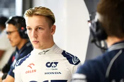 Lawson ook pech in Super Formula: 'Helaas overkwam ons vandaag alles wat er kon gebeuren'