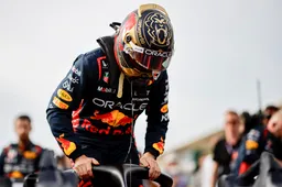 Verstappen smeet de deur voor Leclerc dicht: 'Ik maakte het hem zo krap mogelijk'