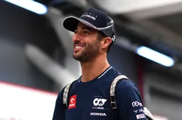 Ricciardo grapt over kwalificatieproblemen Sainz: 'Hij krijgt wat hij geeft'