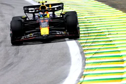 Viaplay-analisten zagen Red Bull 'gigantische fout' maken: 'Pérez ging te laat naar buiten'