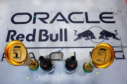 Britse oud-coureur ergert zich aan geklaag: 'Verstappen is ongelofelijk, geniet ervan!'