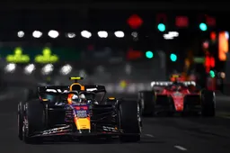 Top vijf inhaalacties | Leclerc en Alonso met mooiste acties, negatieve rollen Mercedes en Pérez