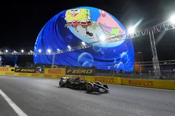 Bottas was de dupe van chaos in de eerste bocht en 'verloor ontzettend veel downforce'