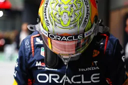 Verstappen door de mangel gehaald: 'Eerst dat zeggen om vervolgens Viva Las Vegas te zingen'