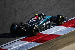 Mercedes-topman snapt frustraties Hamilton wel: 'Gisteren leek hij erg snel'