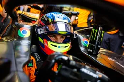 Piastri blijft radeloos achter na kleine verschillen met concurrentie: 'Weet niet waar we staan'