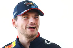 Verstappen wuift speculaties weg: 'Alleen belangrijk dat de hoofdrolspelers blijven'