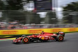 Boordradio's GP Australië | De Red Bull vliegt voorbij: ‘Jeez, die auto is snel’