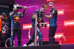 F1-journalist ziet het somber in voor de concurrentie: 'Red Bull stopt gewoon niet'