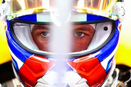 Coronel geniet van meesterwerk Verstappen: 'Dat kan niet, hier hoor je te spinnen!'