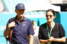 Vowles bevestigt 'voorzichtige gesprekken' met Newey: 'Zou nalatig zijn om niet met hem te praten'