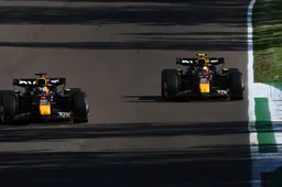 Kwalificatieduels | Verstappen onaantastbaar, Pérez geeft het kwalificatiepunt makkelijk weg