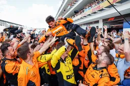 Britse journalist ziet Verstappen flink tekortkomen: 'Norris zei dat hij aan het cruisen was'