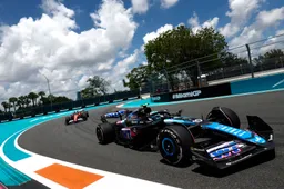 Renault is ziedend vanwege mogelijk vertrek Alpine: 'Een dolksteek, puur verraad'