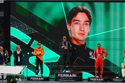 Wolff tetterde in Russells oren: 'Het was zo luid, ik crashte bijna!'