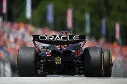 NOS-verslaggever over de RB20 van Verstappen: 'Leek op een kapot puzzeltje'