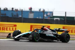 Startopstelling GP Groot-Brittannië | Verstappen jaagt op Brits trio, kan Hülkenberg standhouden?