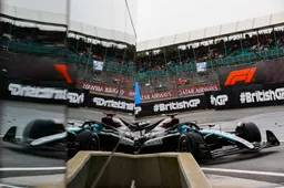 Verstappen komt met schade tekort op Brits trio, dat droomscenario van de fans laat uitkomen