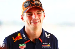 Team Redline-manager: 'Coureurs weten dat ze een probleem hebben als Verstappen achter hen zit'