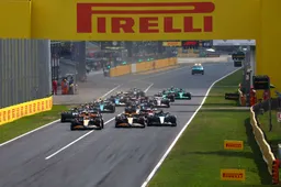 NB | 'Verstappen betaalde in Monza de prijs voor de fouten van Pérez'