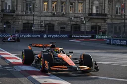 Norris door oliedomme fout uitgeschakeld: 'Het was geen gele vlag, maar wit'