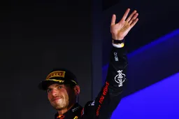 Verstappen onthult test met GT3-auto: 'Dat motiveert mij altijd nog'