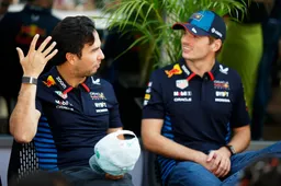 Pérez kan het verschil met Verstappen verklaren: 'Voor Max veranderde er niet zoveel'