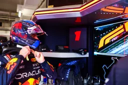 Verstappen plaatst twijfels bij auto's concurrentie: 'Hopelijk zien we nu wel de ware prestaties'