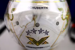 Verstappen stunt met poleposition in Qatar, Russell komt net tekort