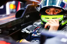 Hadjar: 'Hamilton, Alonso, Verstappen naast je... Dan denk je: shit, wat doe ik hier?'