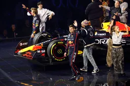 Red Bull-monteur Nicholas verwacht spannend seizoen: 'Hoop dat we elke race kunnen winnen'