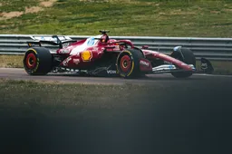 Ferrari houdt geen rekening met 'zeer ongeloofwaardig scenario': 'Vier teams vechten om de titel'