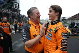Brown rekent alleen nog op Verstappen voor het WK, maar lijkt Red Bull voorlopig af te schrijven