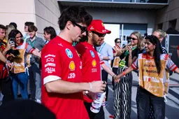 Iedereen bij Ferrari weet dat het beter moet na teamorders: 'Veel zaken om naar te kijken'