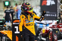 Piastri zegeviert in Bahrein voor Russell en Norris, Verstappen op P6