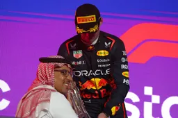 Dubbel gevoel na straf Verstappen: 'Eigenlijk doet Max iets wat totaal niet kan'