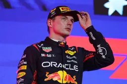 NB | 'Door het kuddegedrag van de media wordt gemist dat niet Verstappen, maar Piastri fout zat'