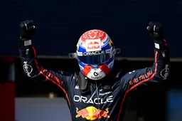 Bleekemolen verwacht dat zege Verstappen hard aankomt bij McLaren: 'Dit is echt een kaakslag'