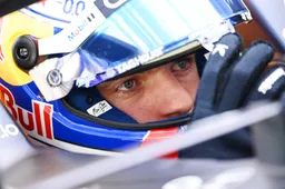 Windsor beschrijft hoe Verstappen 'danst' met een auto: 'Hij doet wat hij wil met een bocht'