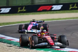 Mol zag iets opvallends bij Ferrari: 'Hebben iets geprobeerd wat weinig mensen hebben gezien'