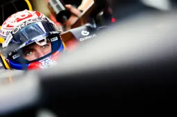 Italiaanse journalist omschrijft Verstappen als 'de toorn Gods', 'Ferrari was een gênante ramp'