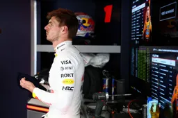 Verstappen: 'Om eerlijk te zijn voelt het voor mij niet echt als een gevecht'