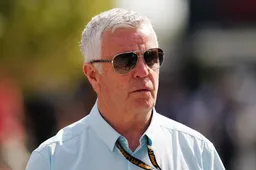 Windsor verdedigt Warwick op verbazingwekkende wijze: 'Natuurlijk was het Verstappens fout'