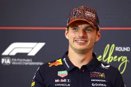 Verstappen cynisch na opnieuw dezelfde vragen van journalisten: 'Kan je van genieten'
