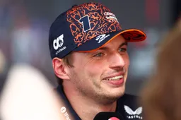 Verstappen smelt helemaal als hij over zijn dochtertje praat: 'Dat kleine meisje lacht dan naar je'