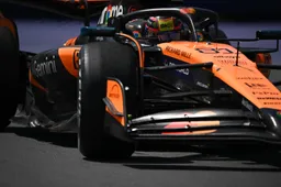 Piastri teleurgesteld na straf: 'Verstappen ging me voorbij, wat een beetje vreemd was'