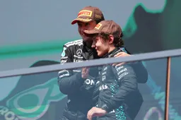 Antonelli offert zich op in Singapore: 'Daardoor kon Russell winnen'